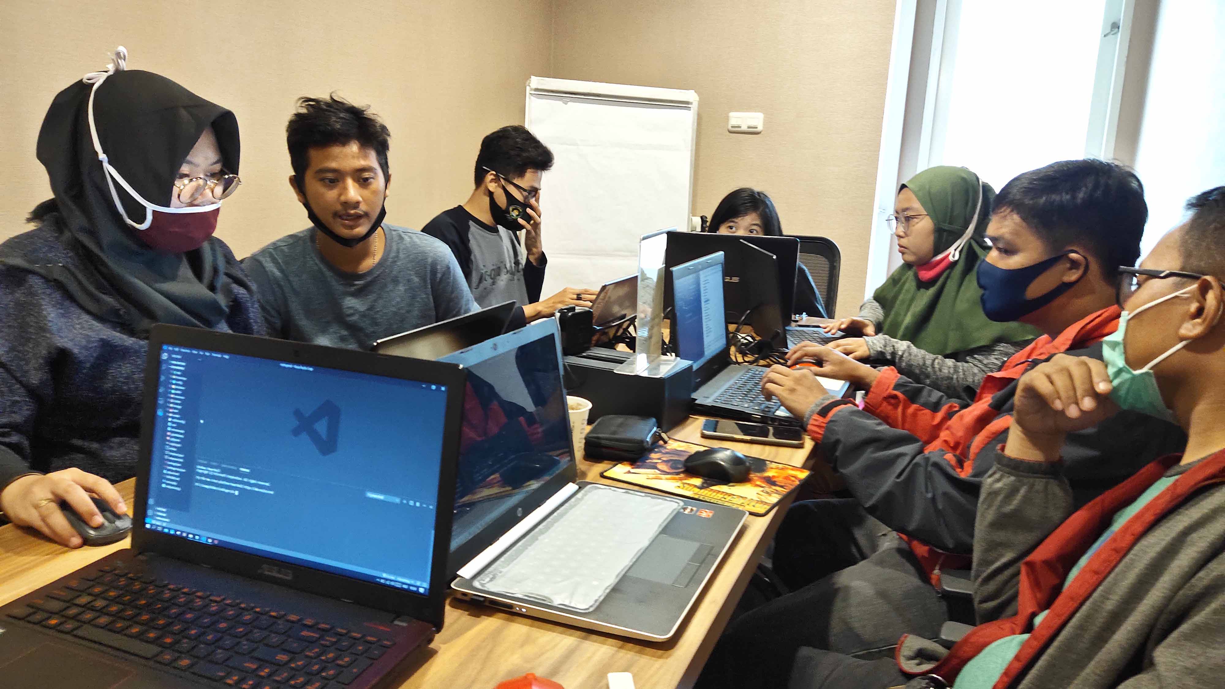 Kursus IT, Programmer, Website, Mobile Desktop Murah